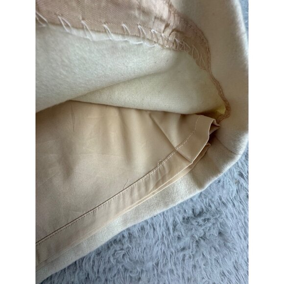 Cartonnier Womens 8 High-Waist Sailor Shorts Cream Linen Blend W/ Button Details - Picture 5 of 13